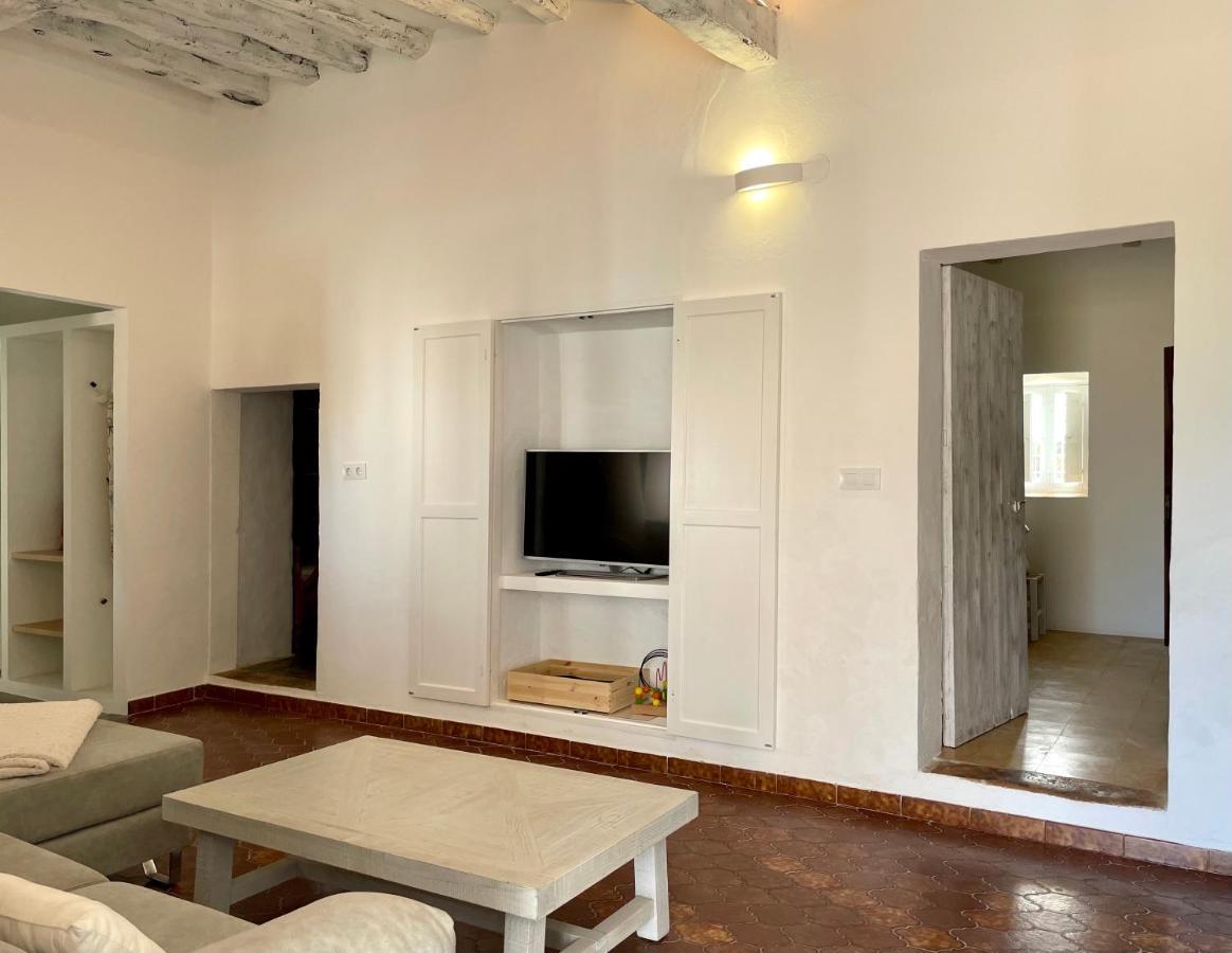 Can Marianet Sant Ferran de Ses Roques Luaran gambar